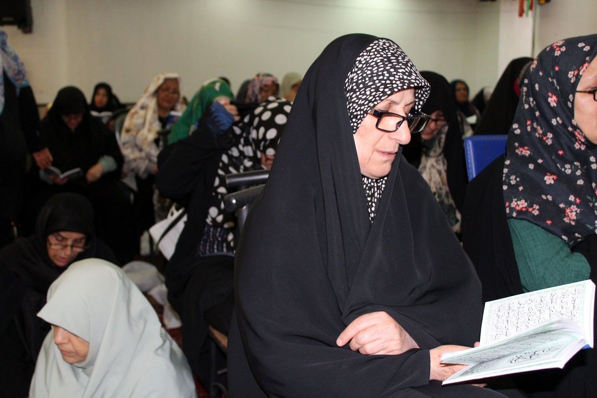 دعای پرفضیلت دعای عرفه در مهدیه کرج 