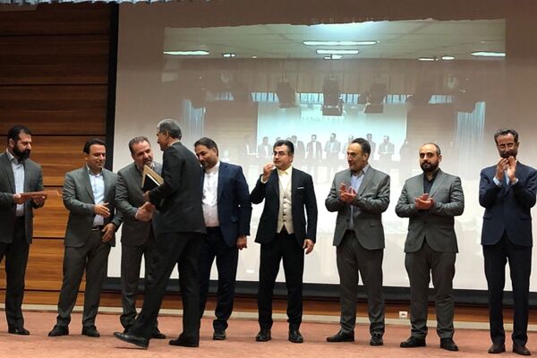 برگزاری جلسه مدیران با حضور فعال مسئولان آموزش و پرورش و اداره کل شهرستانهای تهران در ناحیه دو شهرری