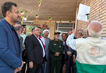 اول مهر ، نمادشروع دوباره امید ، دانش 
