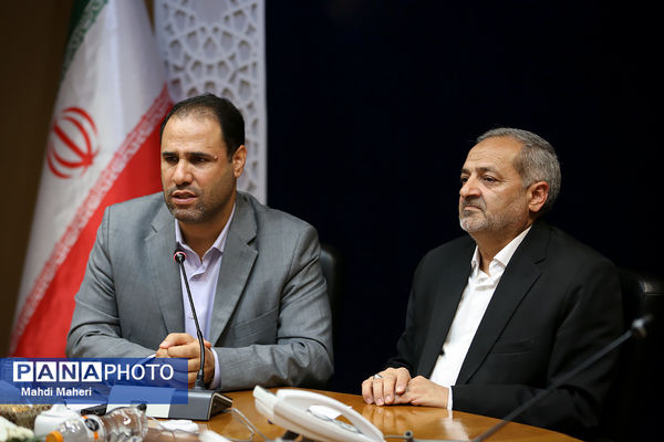 اولین نشست صمیمی وزیر آموزش و پرورش دولت چهاردهم با اعضای شورای معاونان