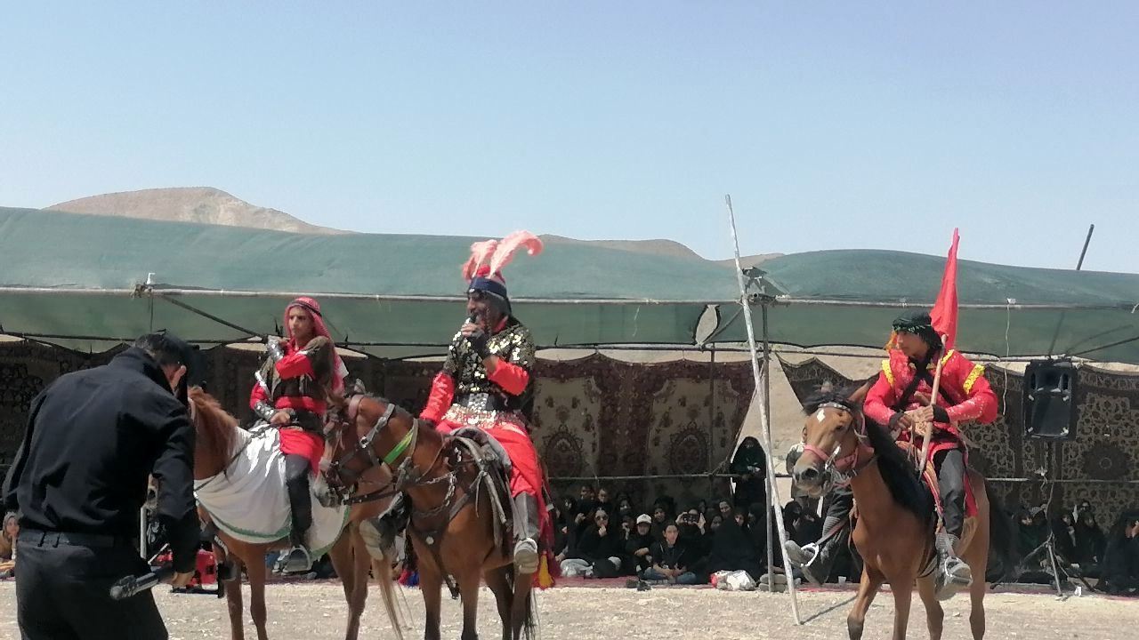مراسم تعزیه خوانی در روز اربعین حسینی در شهر بار