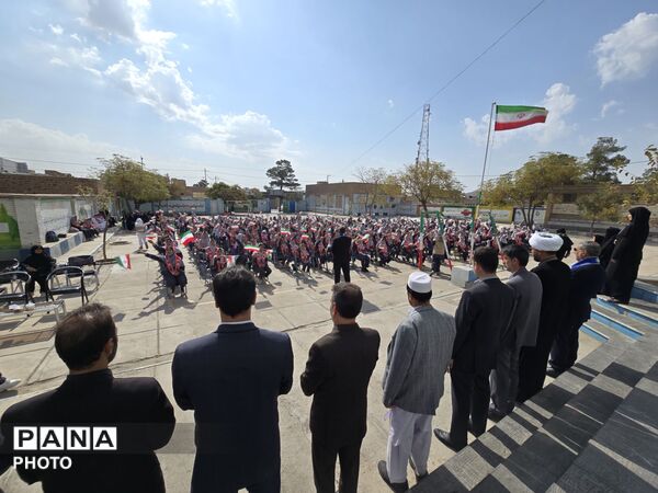 مشق مهربانی در دبستان بهار آزادی خواف؛ گام‌های کوچک پیشتازان در مسیر بزرگ همدلی