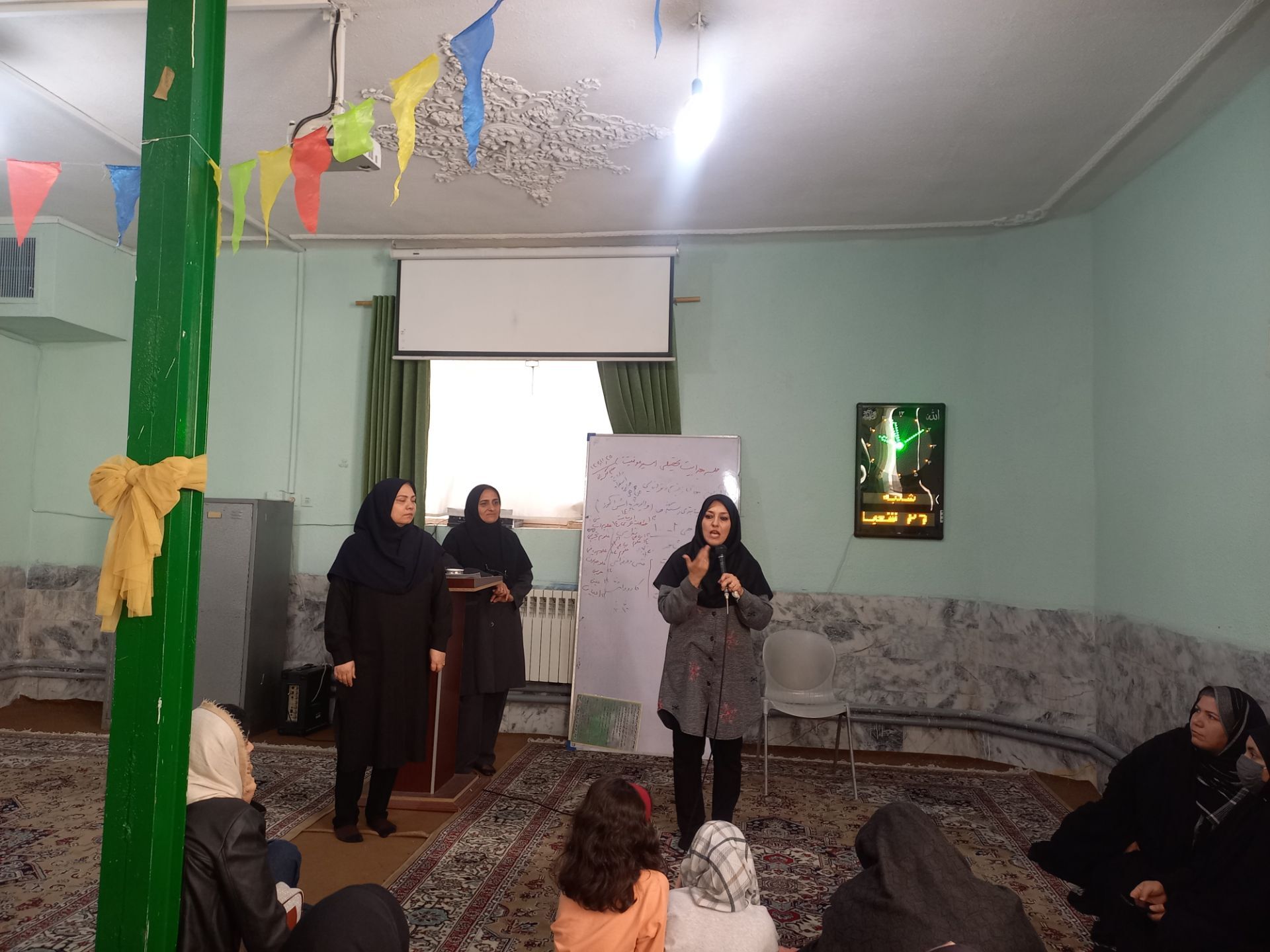 گام به گام درمسیرموفقیت تحصیلی وانتخاب رشته پایه نهم دبیرستان انقلاب اسلامی