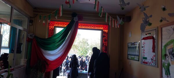 آغاز سال تحصیلی جدید در مدرسه زنده یاد آرش عزیزی