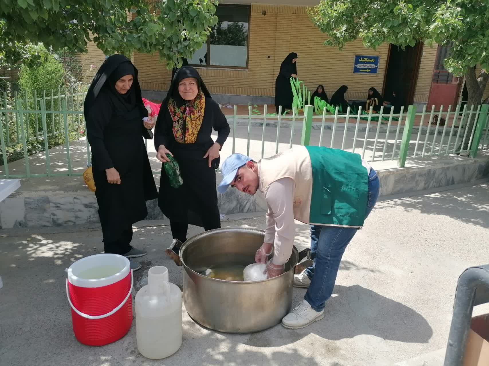 برپایی موکب عاشورایی اربعین حسینی در شیروان