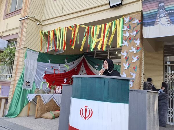 زنگ مهر در دبیرستان شاهد تقوا پیشگان ناحیه ۴ مشهد نواخته شد