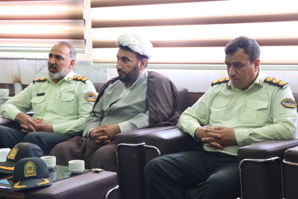 تجلیل از معلمان، سرمایه‌های گران بازار علم
