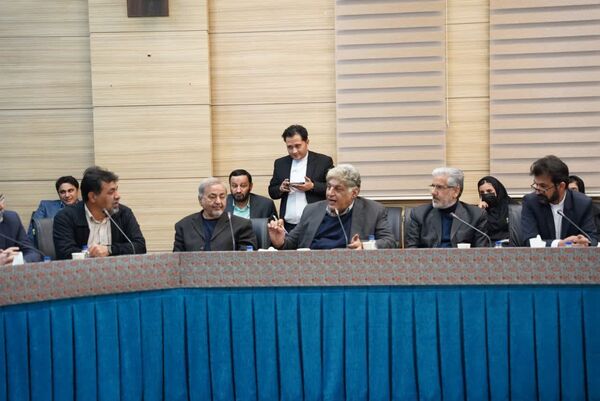 اولین نشست خبری استاندار یزد 