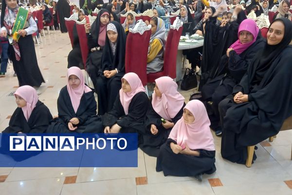 برگزاری جشن میلاد بانوی کرامت در هتل سامان شهرستان قرچک 