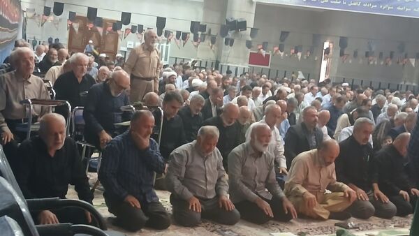 نماز جمعه سدی محکم در برابر دشمن