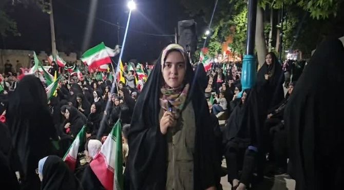 مهریز رنگ و بوی صحن و سرای حرم امام رضا گرفت