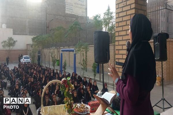 جشن ولادت عقیله بنی هاشم حضرت زینب در مدرسه عترت قرچک