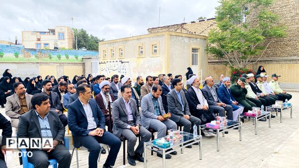 نواخته شدن زنگ سپاس معلم در باخرز