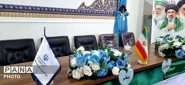آیین باشکوه بزرگداشت مقام معلم در منطقه نظرکهریزی