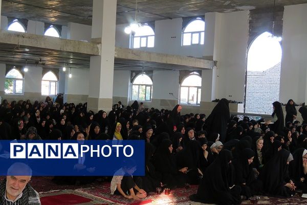 مراسم قرائت دعای عرفه در شهر درق 