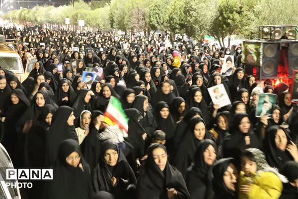سوگواری مردم بخش بهمن ابرکوه در نهمین شب شهادت امام شهیدشان