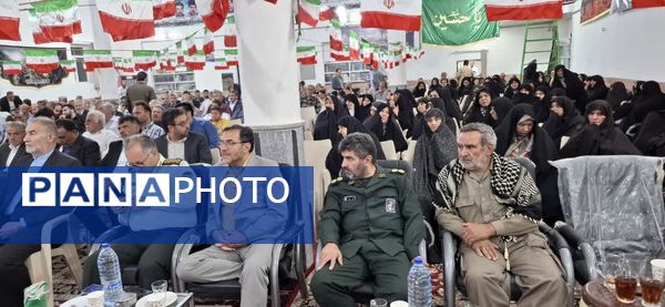 برگزاری یادواره شهدا در روستای نامن شهرستان داورزن