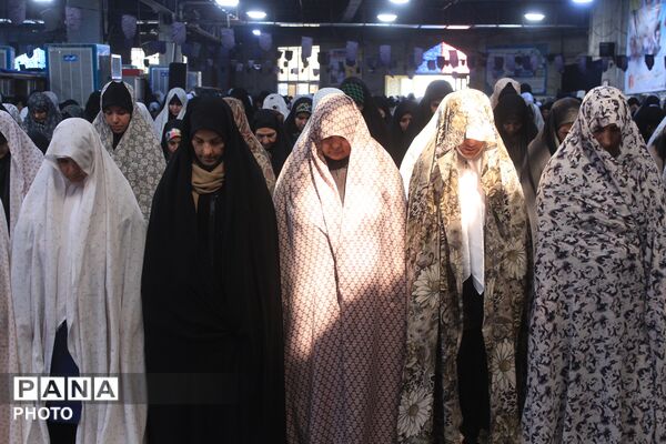 نماز جمعه بهارستان