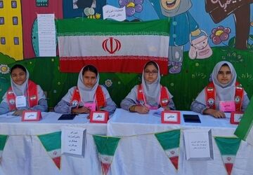  انتخابات شورای دانش‌آموزی در مدرسه پیامبر اعظم(ص)
