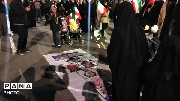 از پیر تا کودک برای حفظ وطن آمدند-۲