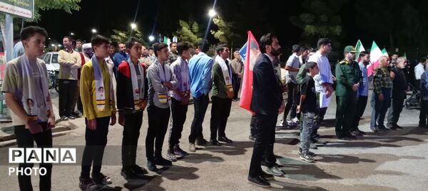 مردمانی میدان دار؛ جلوه‌ای از همبستگی در آغازین روزهای هفته وحدت در شهرستان رشتخوار