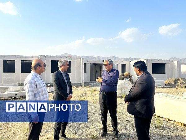 بازدید فرماندار شهرستان کاشمر از پروژه‌های عمرانی آموزش و پرورش شهرستان کاشمر 