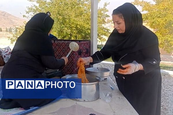 اردوی تشکیلاتی مربیان پیشتازان در اردوگاه امام خمینی(ره) شیراز 