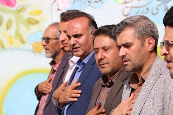 آغاز سال تحصیلی با «جشن شکوفه‌ها» در سامان