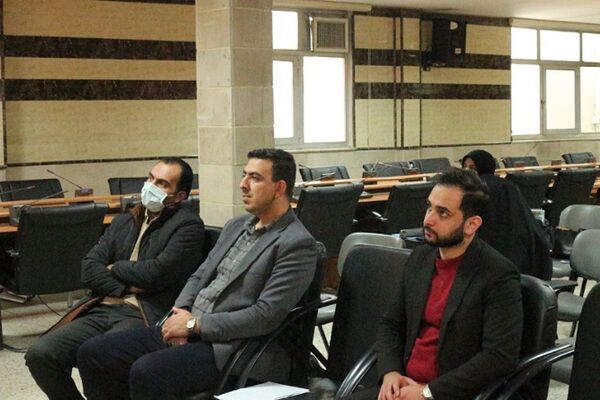 کارگاه اقدام‌پژوهی در فیروزکوه؛ گامی به سوی معلمی پژوهنده
