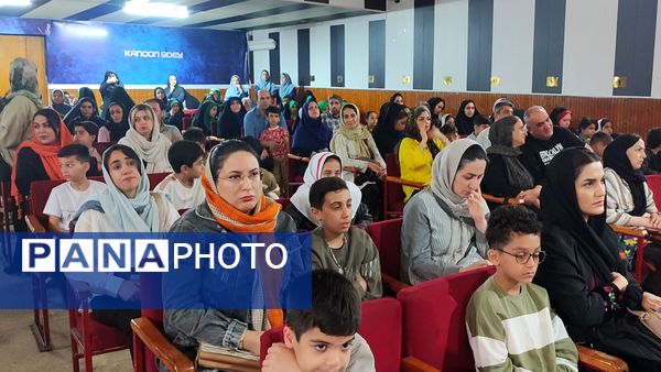 همایش تجلیل از برگزیدگان مسابقه خوشنویسی همیار اندیشه در قائمشهر