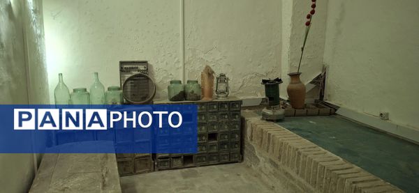 بازدید دانش‌آموزان دبیرستان فضیلت از موزه فاروج