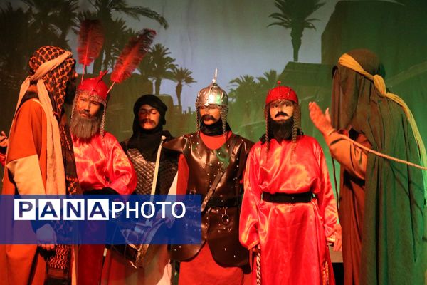 اجرای نمایش آیینی سرگذشت در مشهد