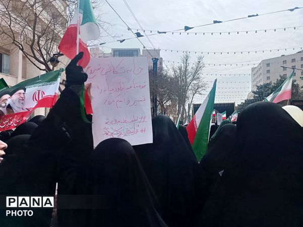راهپیمایی روز قدس همراه با تشییع پیکر شهید مجتبی پارسا روش