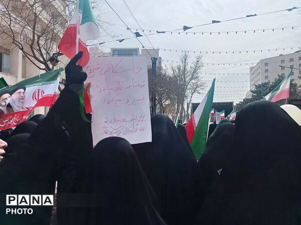 راهپیمایی روز قدس همراه با تشییع پیکر شهید مجتبی پارسا روش