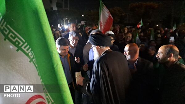 موج وحدت، ایمان و بصیرت در خیابان‌های کرج