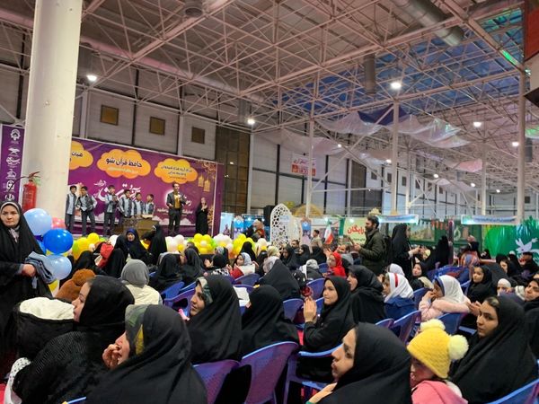 گشت‌وگذاری در هفدهمین نمایشگاه قرآن و عترت خراسان رضوی