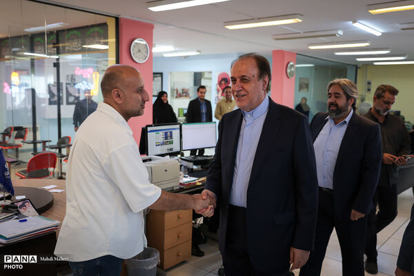 بازدید نایب رئیس مجلس شورای اسلامی از خبرگزاری پانا