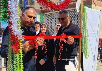 گشایش زمین ورزشی چندمنظوره با عنوان میدان همدلی در شیراز