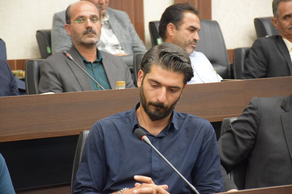 هم‌اندیشی هنرمندان تربت‌حیدریه برای توسعه فرهنگ و هنر شهرستان
