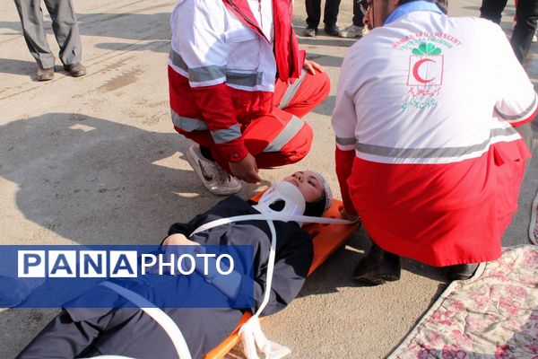 مانور سراسری زلزله و ایمنی در پردیس