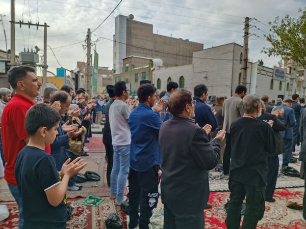 نماز عید فطر در مصلی شهرستان قدس