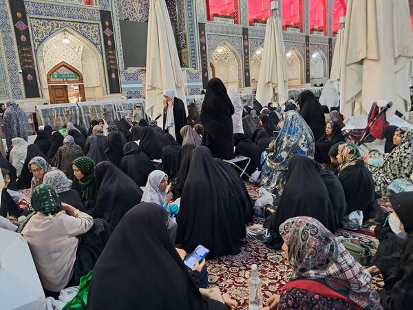کبوتر حرم مشهد مقدس