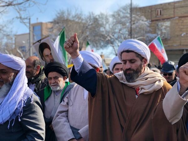 حماسه‌آفرینی دیگر از مردم منطقه رضویه در راهپیمایی 22بهمن