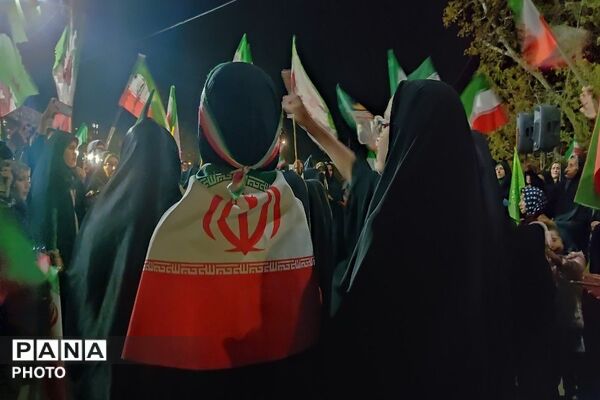 هجدهمین شب از اجتماعات خیابانی در شهر بار نیشابور