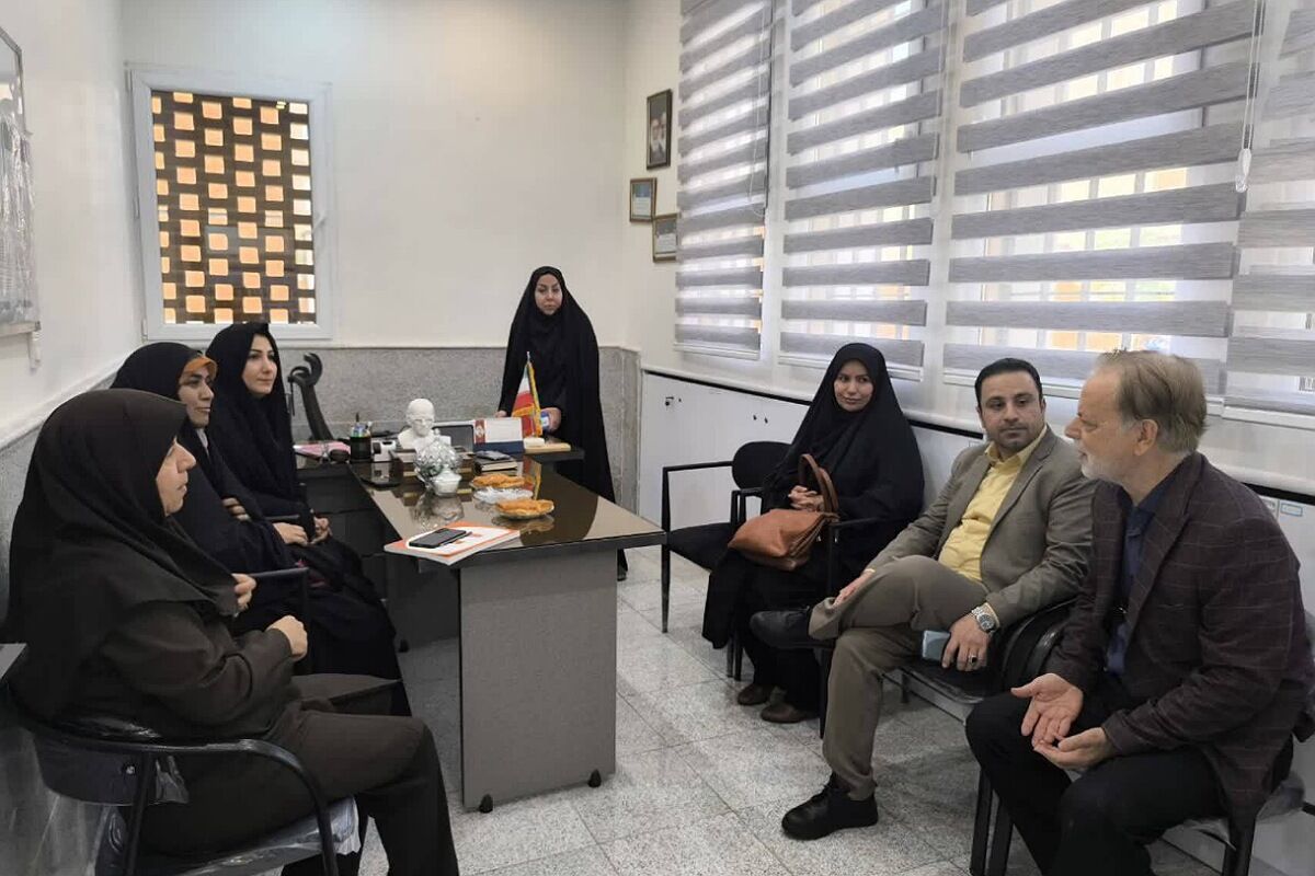 بازدید رئیس سازمان ملی تعلیم و تربیت کودک شهرستان های استان تهران از مرکز کودکستان دکتر حسابی شهرری