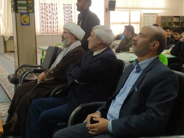 جلسه توجیهی مسئولان انجمن اسلامی کاشمر