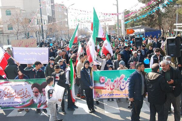 راهپیمایی ۲۲ بهمن در قیامدشت