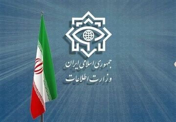 انهدام چهار هسته از تروریست‌های تکفیری دشمن آمریکایی-صهیونیستی در جنوب‌شرق کشور