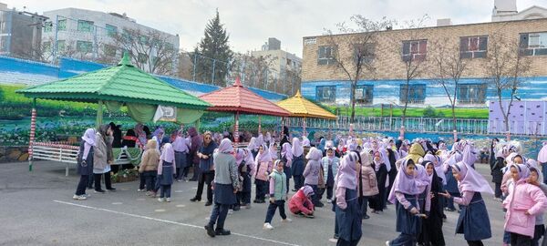 برپایی موکب حضرت رقیه(س) در دبستان شاهد تحقیقی ناحیه۶