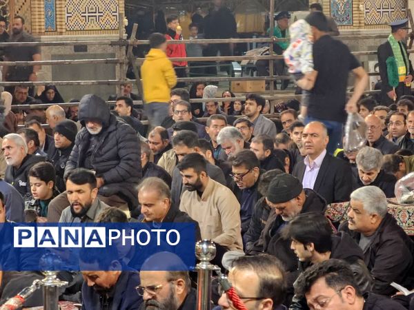 مراسم احیاء شب نوزدهم ماه مبارک رمضان(لیالی قدر) در نجف ایران